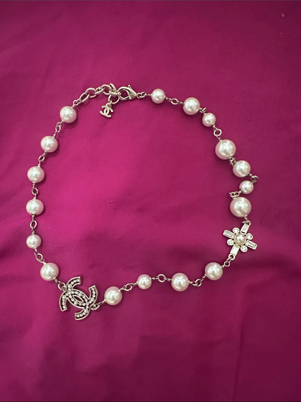 CHANEL White Pearl Link Necklace with Logo and Crystal Cross Charms